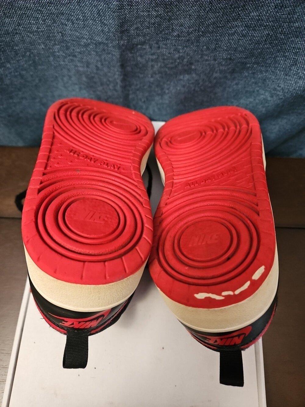 Nike Court Borough Mid 2 GS Bred Black University Red Size 6Y - Picture 13 of 16